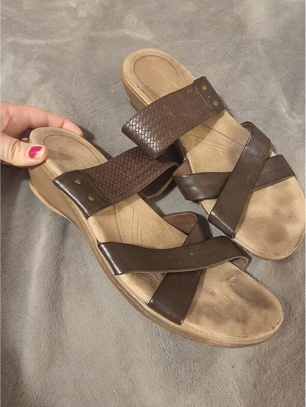 Women's Brown Kim Rogers Ultra Comfort Sandals Size 10